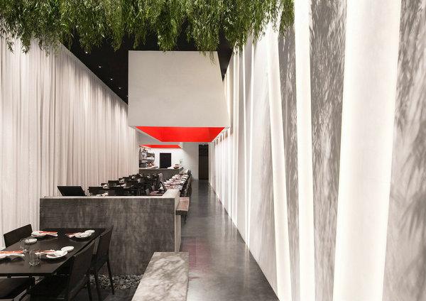 專業(yè)日料店設計公司|最新網(wǎng)紅Yojisan日料餐廳料理店裝修
